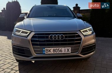 Внедорожник / Кроссовер Audi Q5 2017 в Ровно фото 10 Внедорожник / Кроссовер Audi Q5 2017 в Ровно