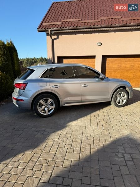 Внедорожник / Кроссовер Audi Q5 2017 в Ровно фото 13 Внедорожник / Кроссовер Audi Q5 2017 в Ровно