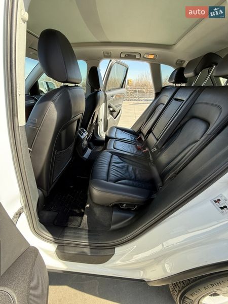 Внедорожник / Кроссовер Audi Q5 2016 в Киеве