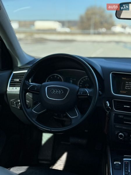 Внедорожник / Кроссовер Audi Q5 2016 в Киеве