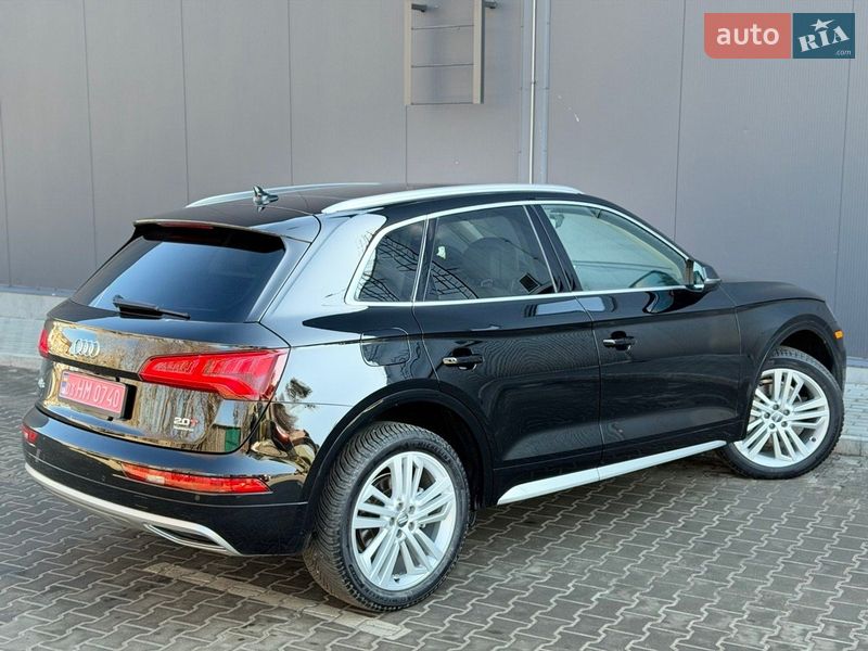 Позашляховик / Кросовер Audi Q5 2019 в Києві
