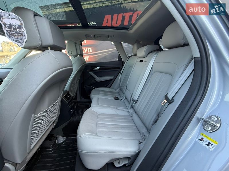 Позашляховик / Кросовер Audi Q5 2018 в Стрию