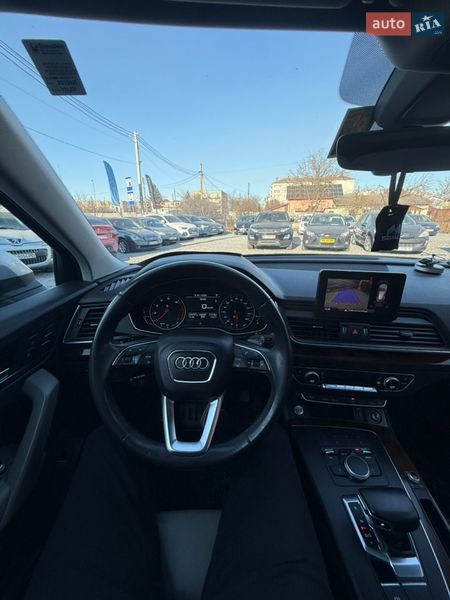 Позашляховик / Кросовер Audi Q5 2018 в Стрию