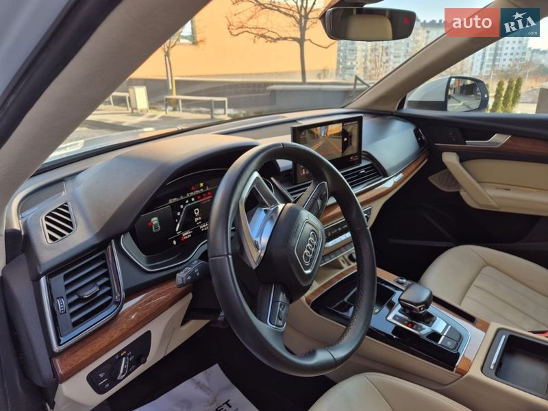 Внедорожник / Кроссовер Audi Q5 2022 в Ивано-Франковске фото 16 Внедорожник / Кроссовер Audi Q5 2022 в Ивано-Франковске