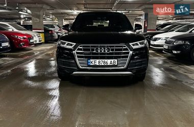 Внедорожник / Кроссовер Audi Q5 2019 в Днепре