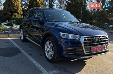 Позашляховик / Кросовер Audi Q5 2017 в Києві