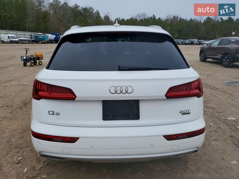 Внедорожник / Кроссовер Audi Q5 2018 в Ровно