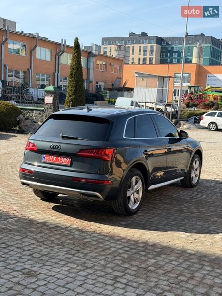 Внедорожник / Кроссовер Audi Q5 2018 в Луцке