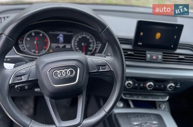 Внедорожник / Кроссовер Audi Q5 2020 в Киеве