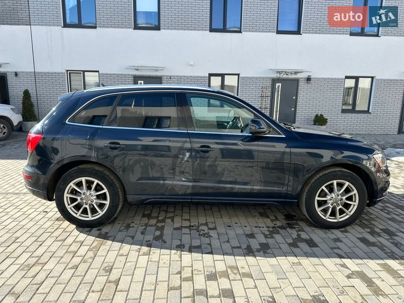 Позашляховик / Кросовер Audi Q5 2012 в Києві