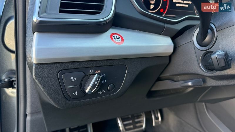 Внедорожник / Кроссовер Audi Q5 2019 в Киеве