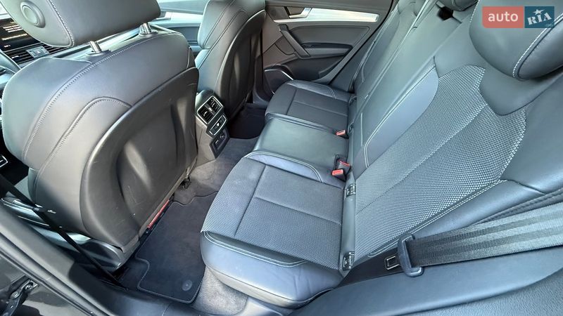 Внедорожник / Кроссовер Audi Q5 2019 в Киеве