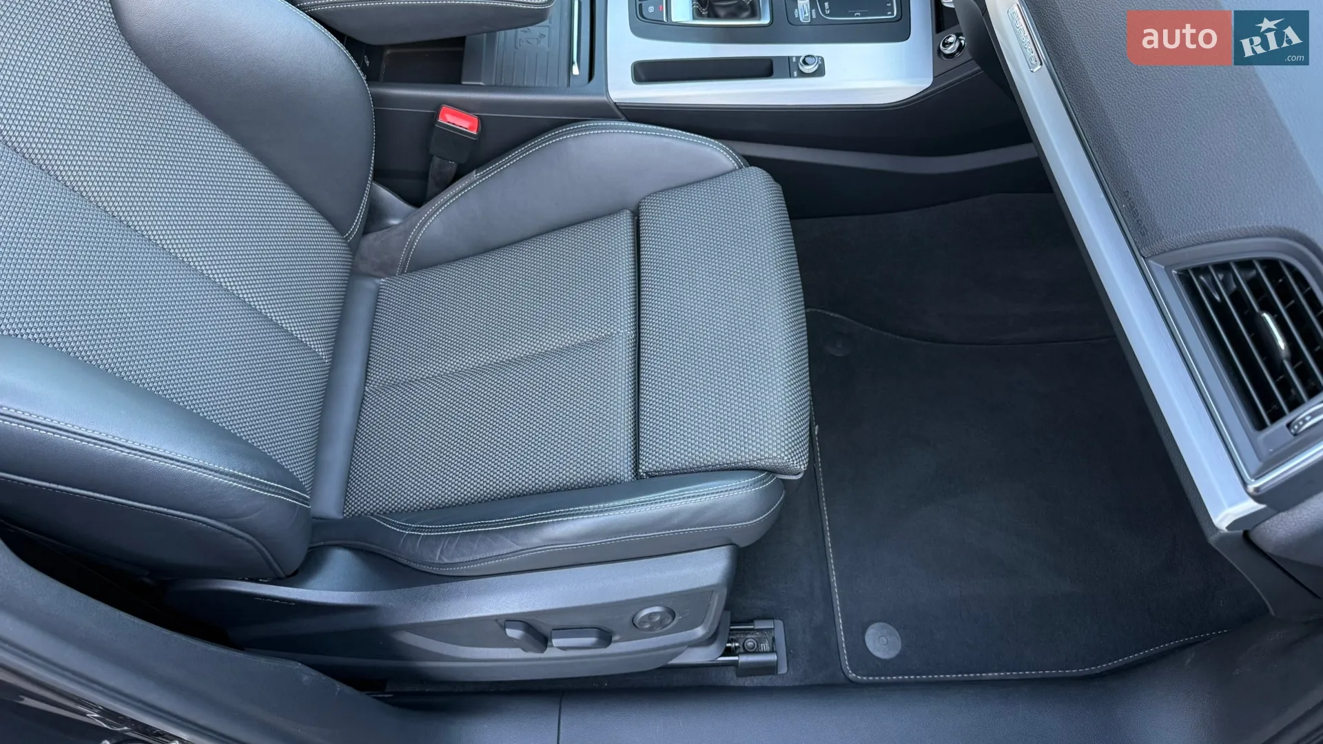 2019 Audi Q5 - мініатюра 65