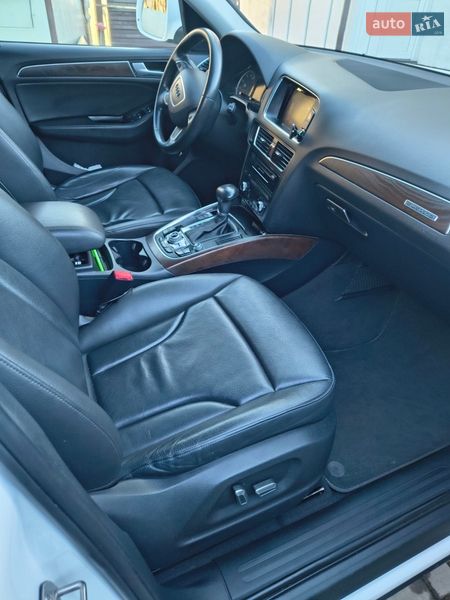 Внедорожник / Кроссовер Audi Q5 2015 в Киеве
