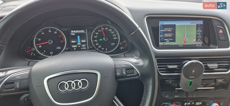 Внедорожник / Кроссовер Audi Q5 2015 в Полтаве