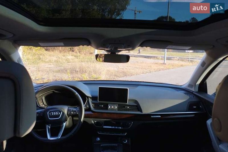 Внедорожник / Кроссовер Audi Q5 2018 в Львове
