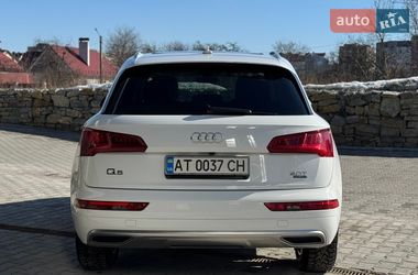 Позашляховик / Кросовер Audi Q5 2017 в Івано-Франківську