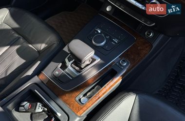 Позашляховик / Кросовер Audi Q5 2017 в Івано-Франківську