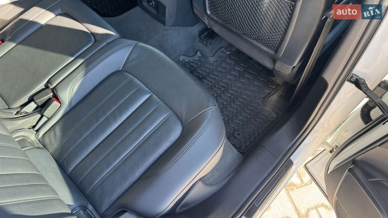 Позашляховик / Кросовер Audi Q5 2017 в Івано-Франківську