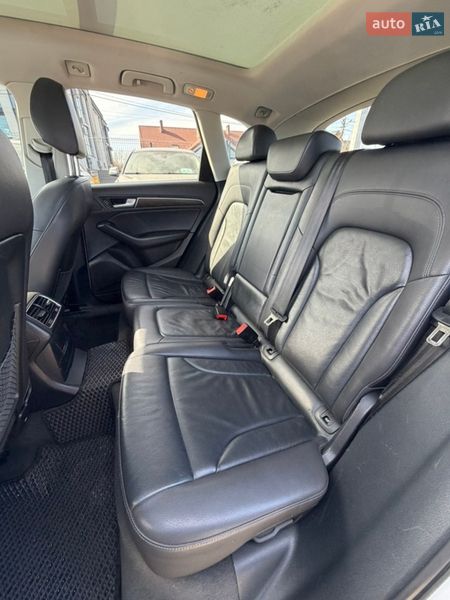 Внедорожник / Кроссовер Audi Q5 2016 в Ивано-Франковске