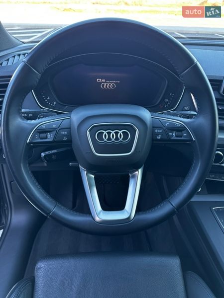 Позашляховик / Кросовер Audi Q5 2020 в Рівному