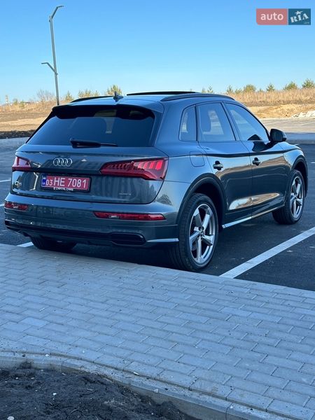 Позашляховик / Кросовер Audi Q5 2020 в Рівному