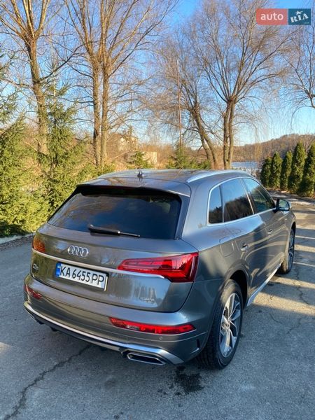 Внедорожник / Кроссовер Audi Q5 2022 в Киеве