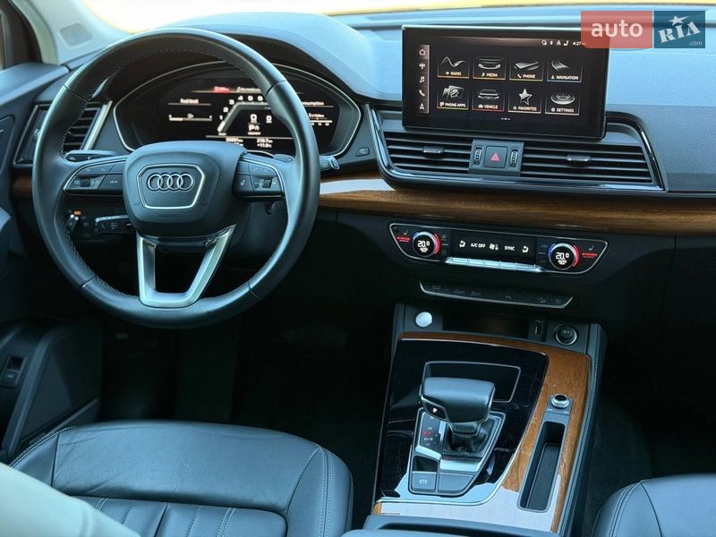 Позашляховик / Кросовер Audi Q5 2023 в Києві