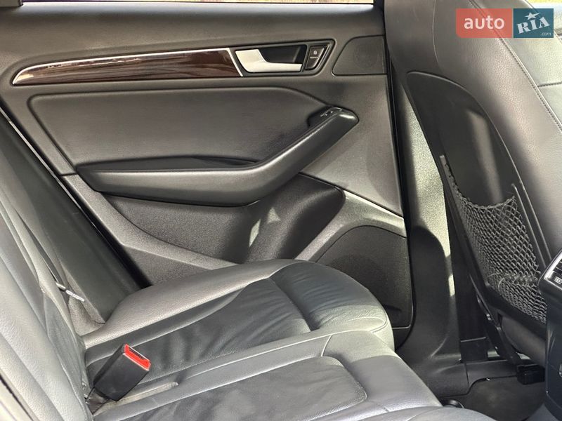 Позашляховик / Кросовер Audi Q5 2014 в Дрогобичі