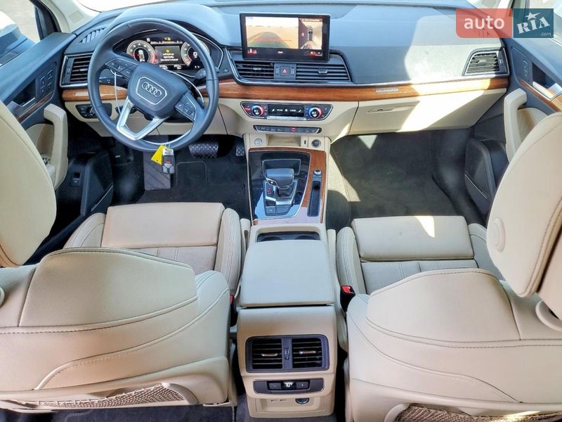 Внедорожник / Кроссовер Audi Q5 2023 в Виннице
