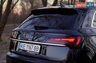 Позашляховик / Кросовер Audi Q5 2022 в Дніпрі