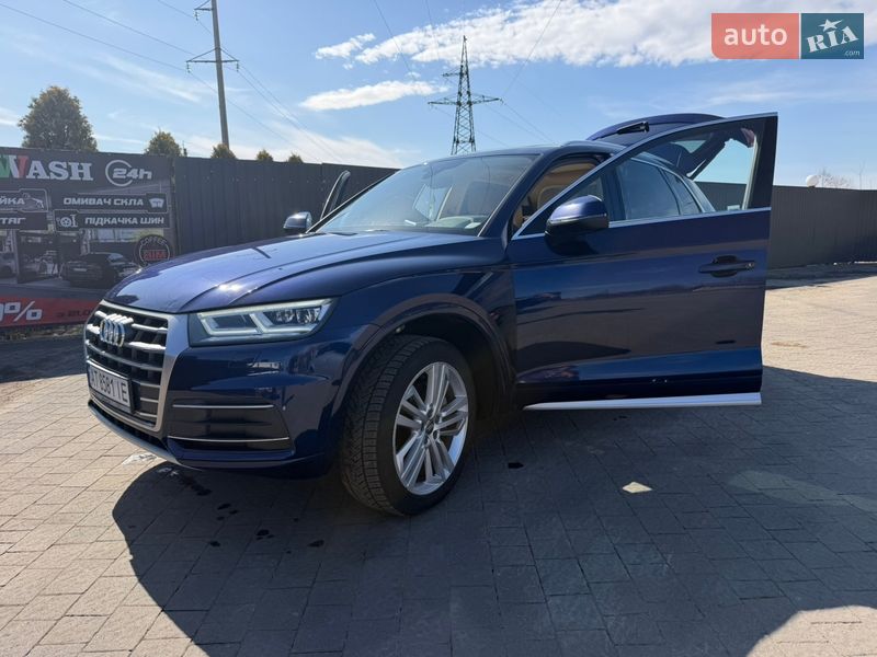 Позашляховик / Кросовер Audi Q5 2017 в Болехові