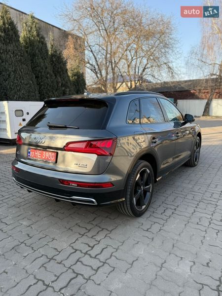 Внедорожник / Кроссовер Audi Q5 2020 в Луцке