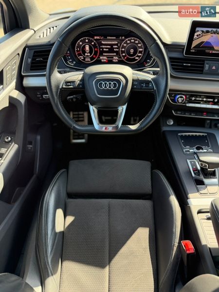 Позашляховик / Кросовер Audi Q5 2019 в Івано-Франківську