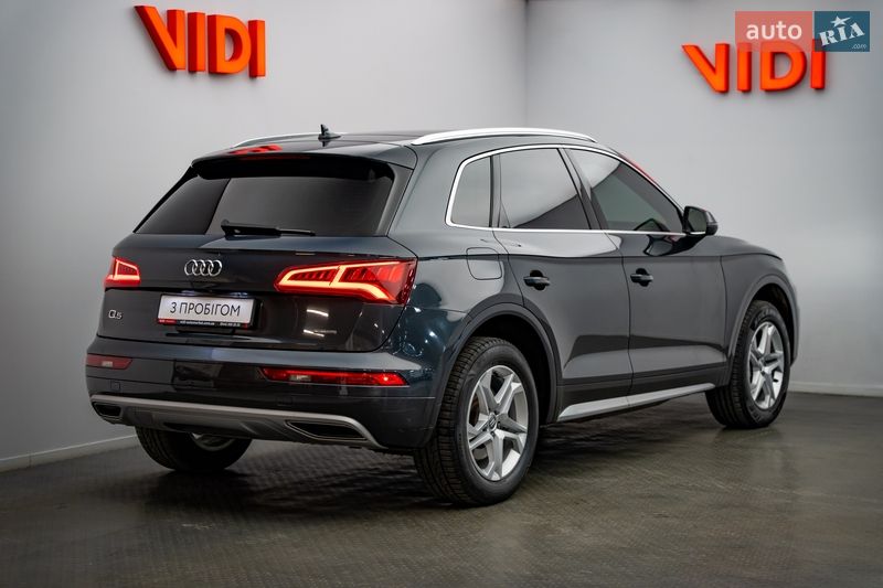 Внедорожник / Кроссовер Audi Q5 2018 в Киеве