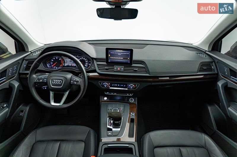 Внедорожник / Кроссовер Audi Q5 2018 в Киеве