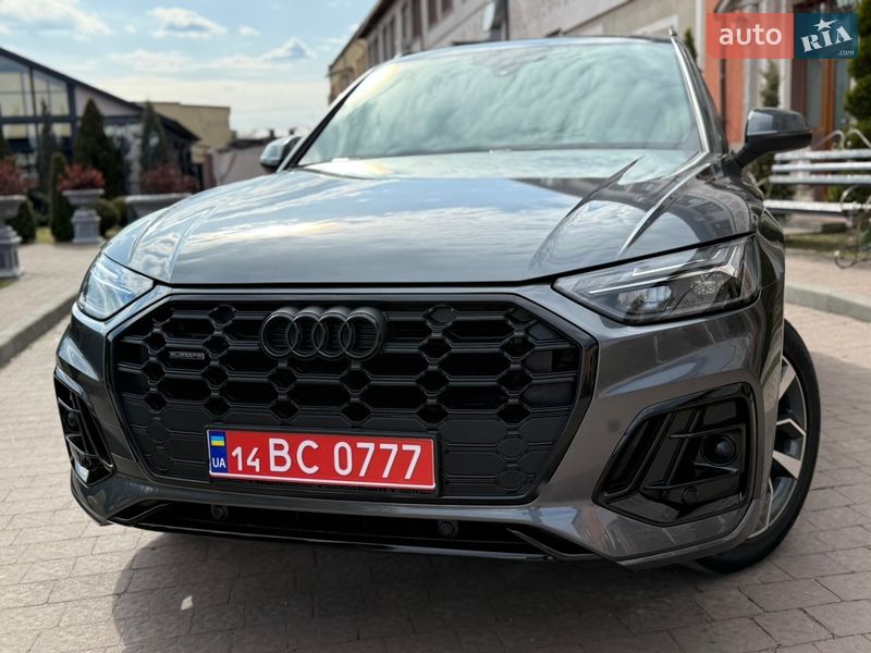 Внедорожник / Кроссовер Audi Q5 2024 в Стрые