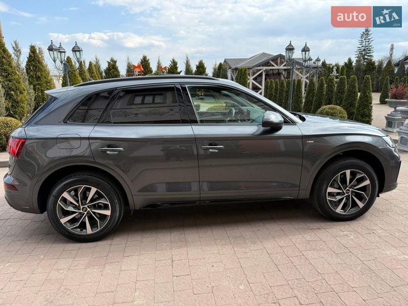 Внедорожник / Кроссовер Audi Q5 2024 в Стрые