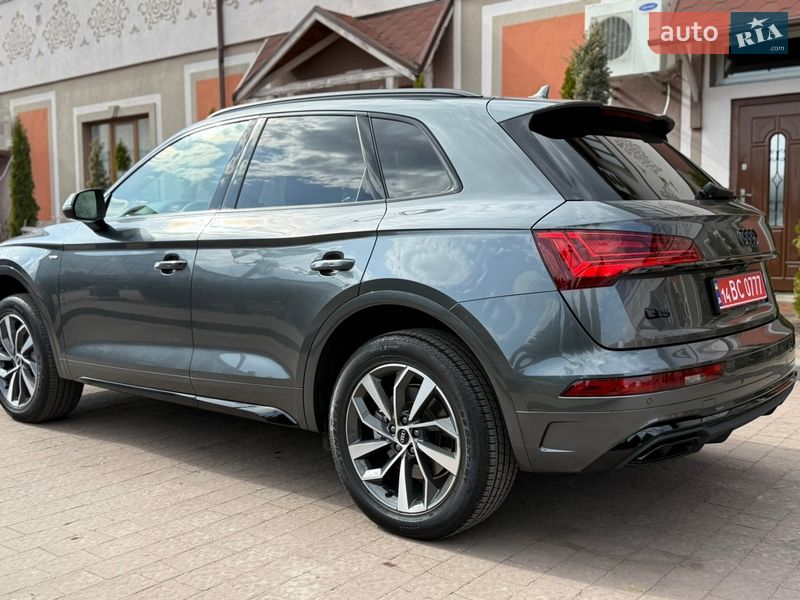 Внедорожник / Кроссовер Audi Q5 2024 в Стрые
