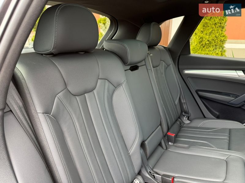 Внедорожник / Кроссовер Audi Q5 2024 в Стрые