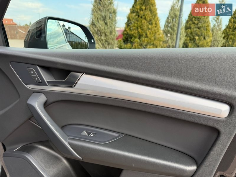 Внедорожник / Кроссовер Audi Q5 2024 в Стрые