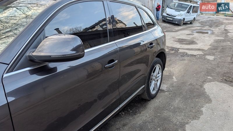 Позашляховик / Кросовер Audi Q5 2013 в Києві