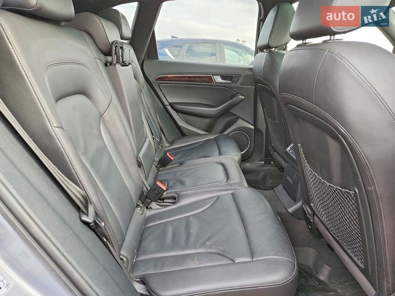 Позашляховик / Кросовер Audi Q5 2016 в Львові