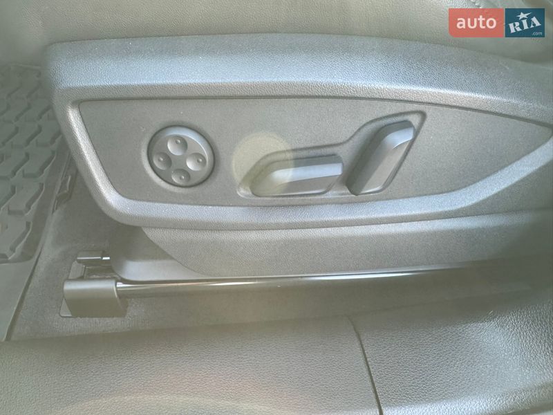 Внедорожник / Кроссовер Audi Q5 2024 в Ивано-Франковске