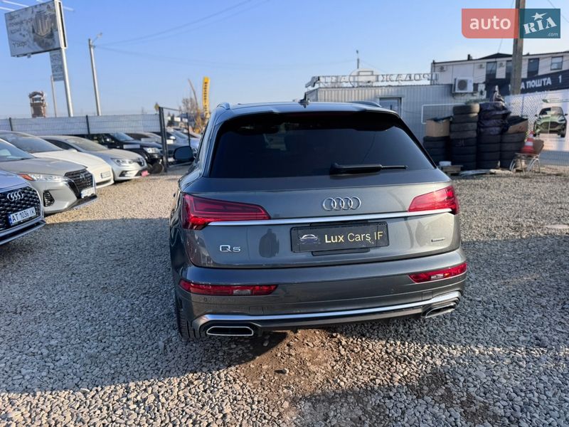 Позашляховик / Кросовер Audi Q5 2023 в Івано-Франківську