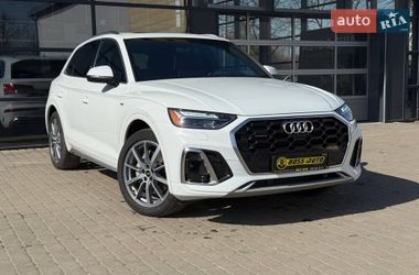 Позашляховик / Кросовер Audi Q5 2020 в Івано-Франківську