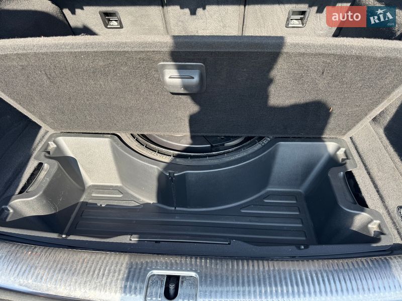 Внедорожник / Кроссовер Audi Q5 2015 в Нововолынске