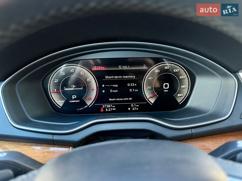 Внедорожник / Кроссовер Audi Q5 2021 в Львове