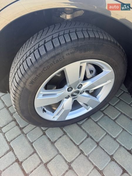 Внедорожник / Кроссовер Audi Q5 2018 в Одессе