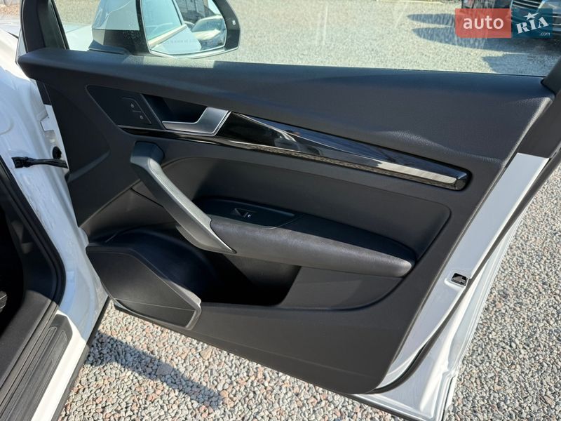 Позашляховик / Кросовер Audi Q5 2017 в Стрию фото 49 Позашляховик / Кросовер Audi Q5 2017 в Стрию